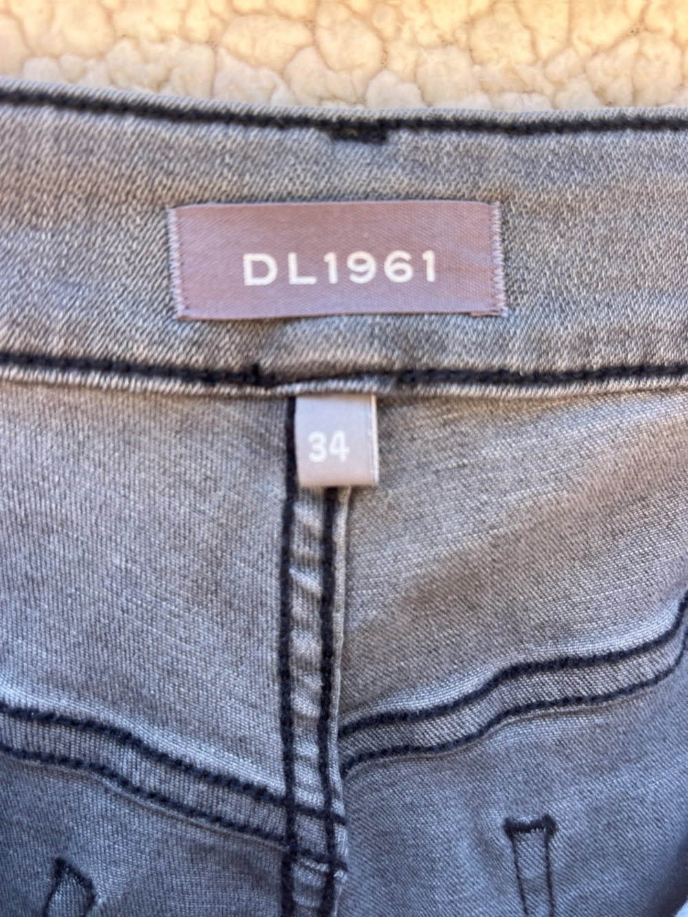 DL1961 Farrow High-Rise Skinny Jeans Raymond Gray Stripe Size 34 - Picture 8 of 10